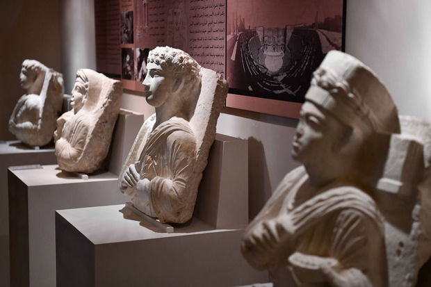 Pendant ce temps… Damas accueille une exposition archéologique