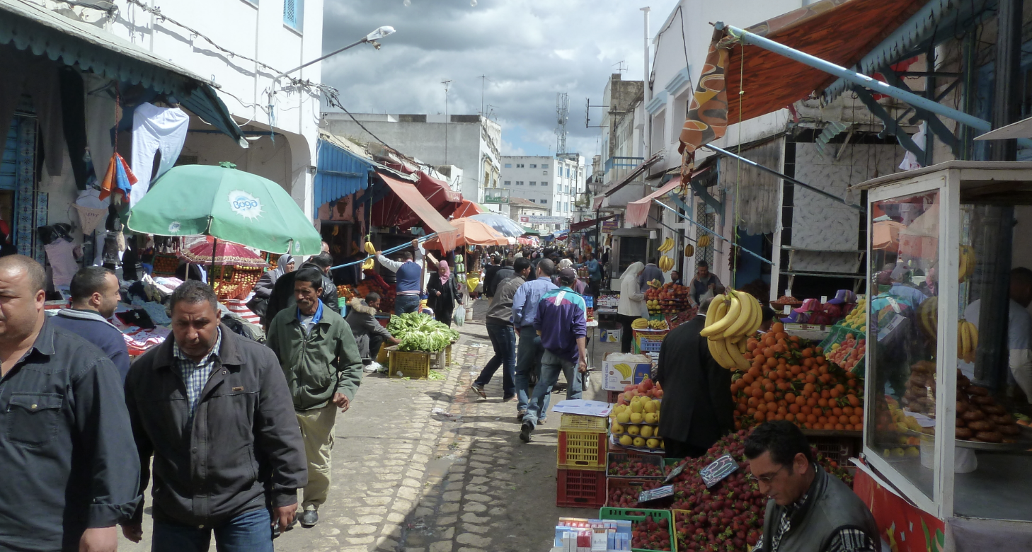 Tunisie : Sa situation commerciale s’améliore. La chine, la Turquie et l’Algérie sont ses principaux fournisseurs et la France, la Libye et le Maroc ses principaux clients