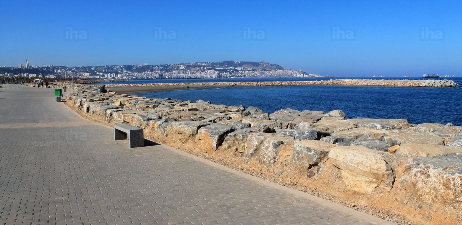 Tourisme en Algérie : entre l’espoir chinois et la menace tunisienne