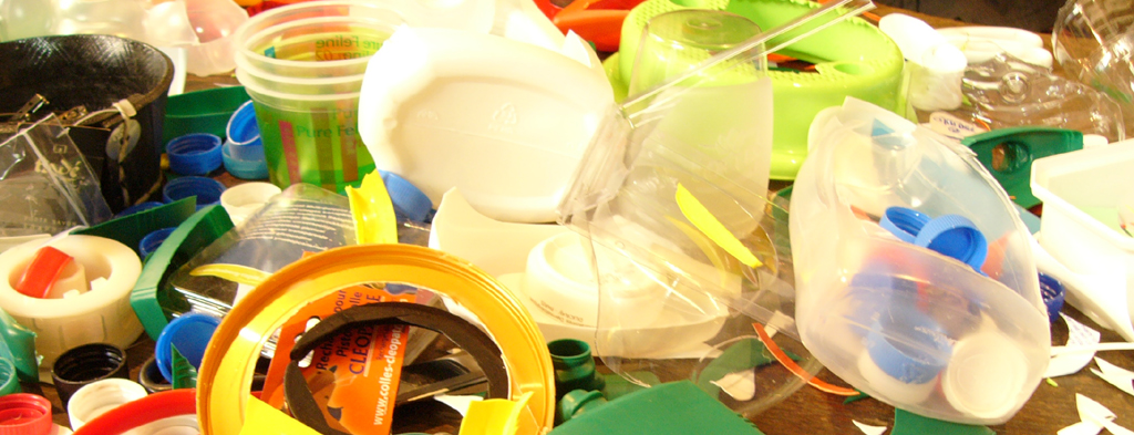 L’usage du plastique soulève un débat national au Liban