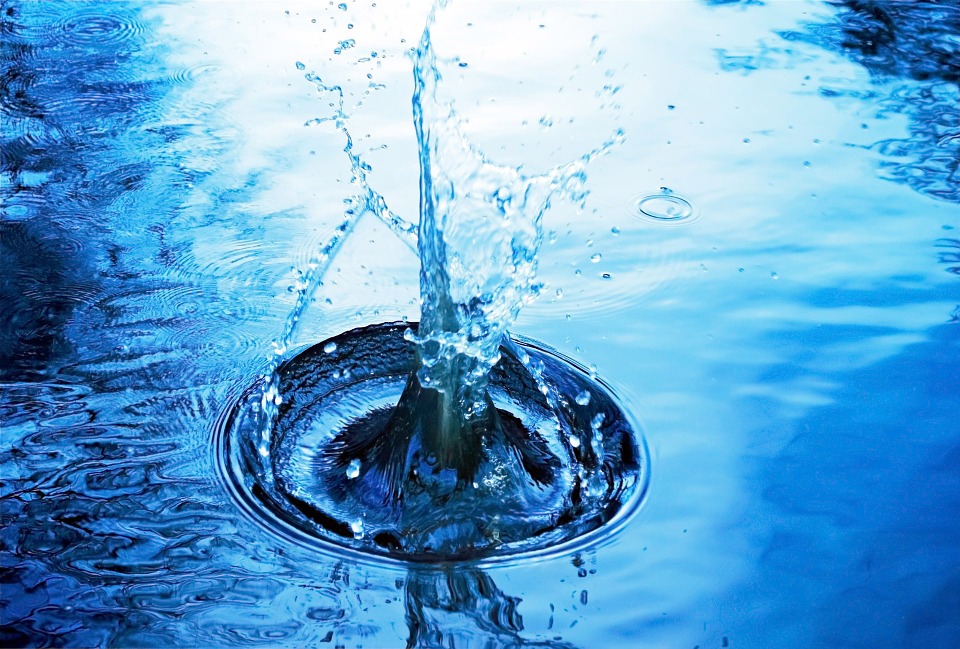 En Israël, la société Water-Gen produit de l’eau potable avec de l’air !