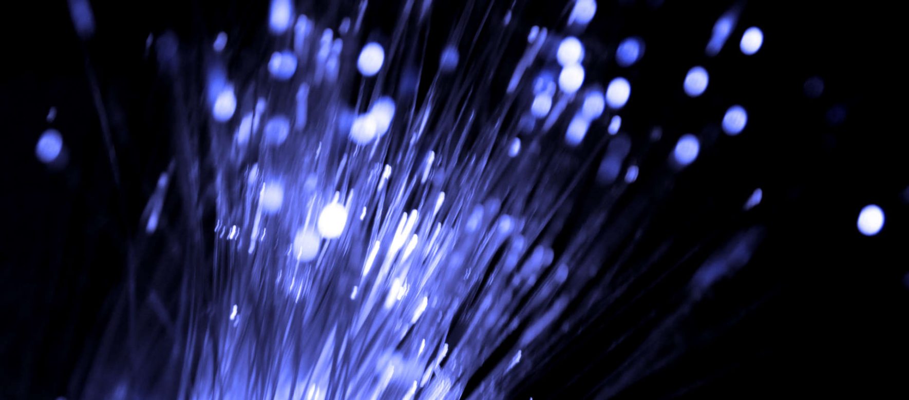 La fibre optique étendra sa Toile en Tunisie en 2017