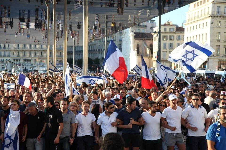 De nombreux Français juifs ont décidé d'émigrer en Israël en 2016