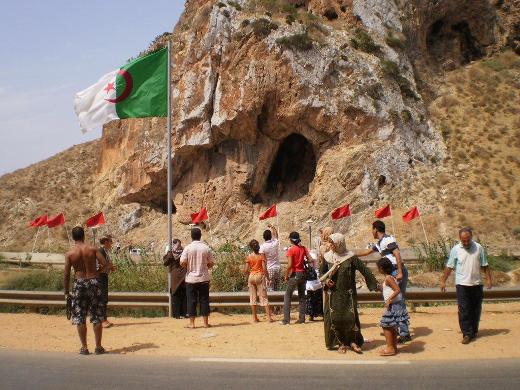 Le roi du Maroc appelle à un rapprochement avec l'Algérie