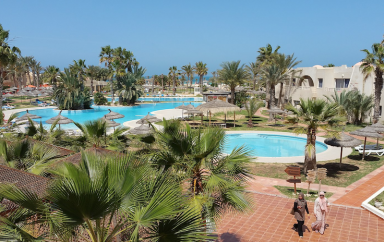 La Tunisie va venir en aide au personnel des hôtels touristiques 