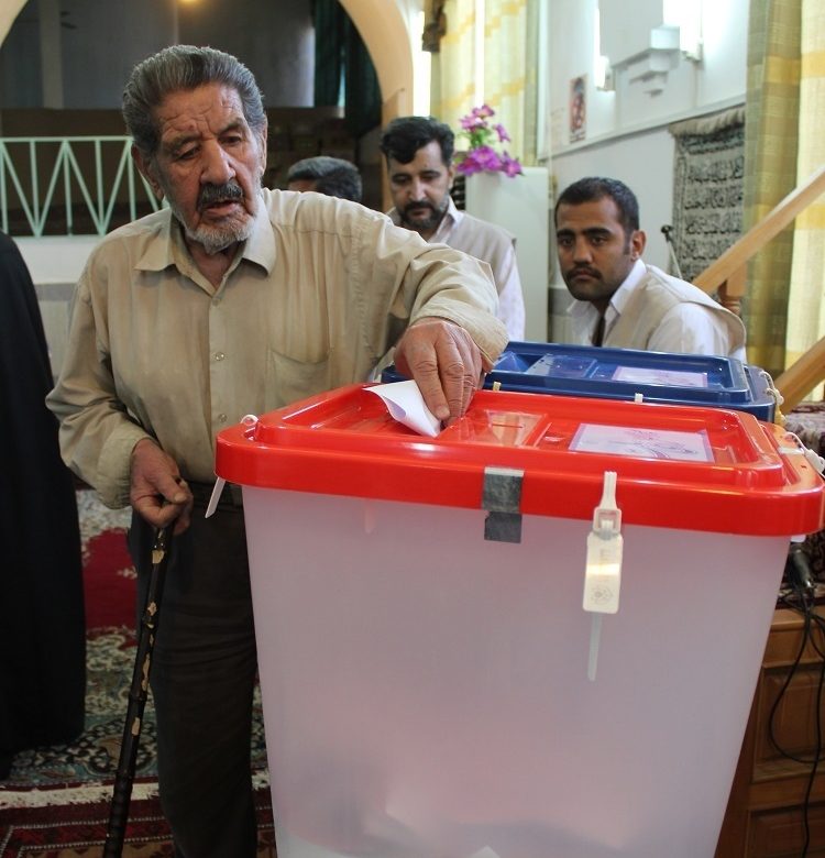 Iran : Pas de majorité claire au rendez-vous