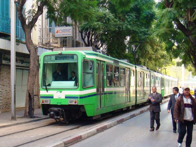 Tunisie : L’aménagement de la gare centrale de la Place de Barcelone de Tunis sera réalisé