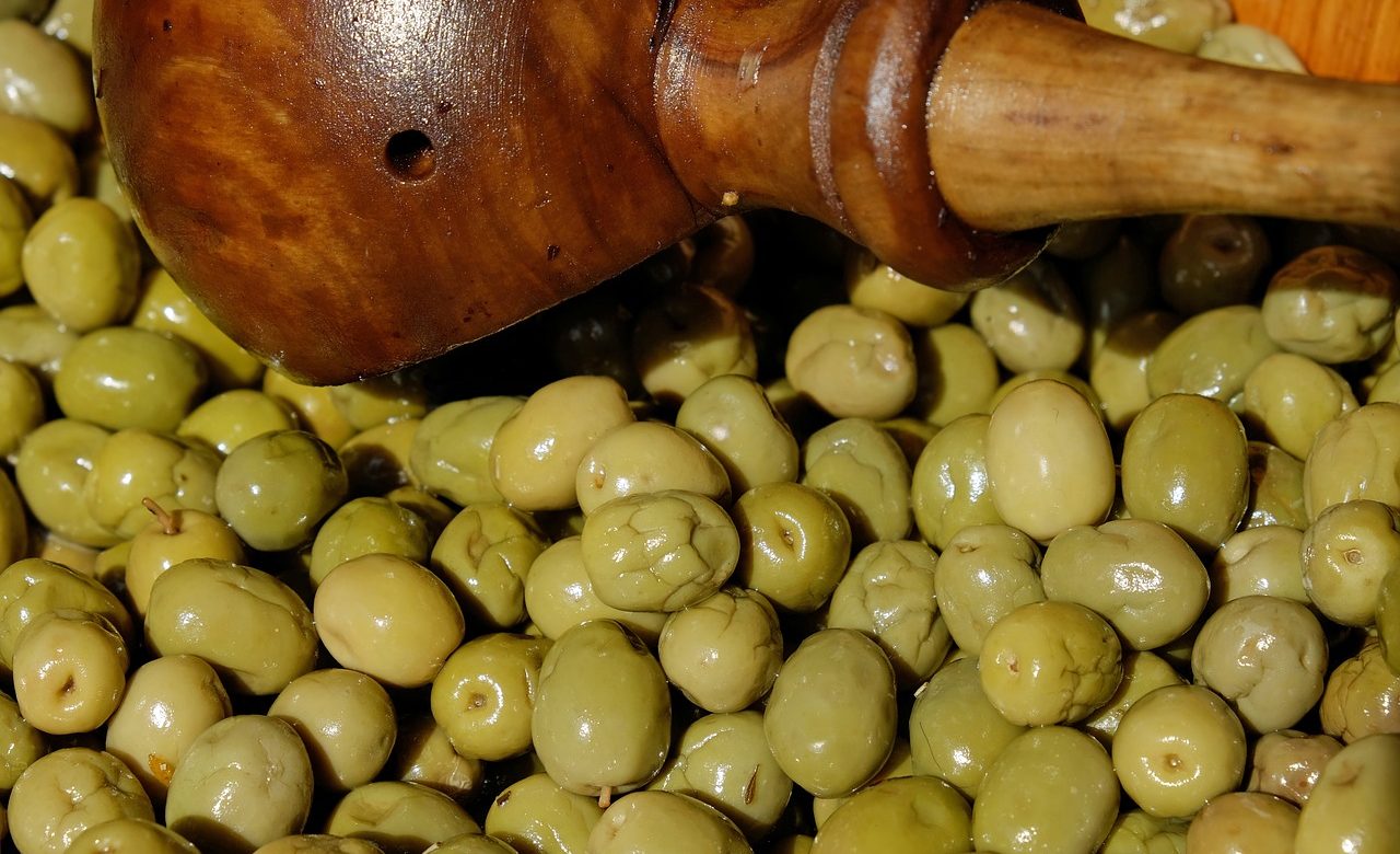 Tunisie : la production d’huile d’olive représente 5,5% des recettes des exportations tunisiennes 