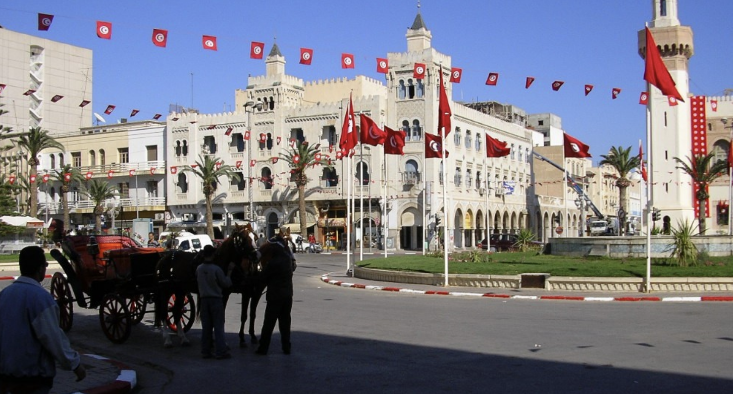 Tunisie : Comment le gouvernement fait face aux conséquences de la crise du coronavirus ? Pour quelles solutions ?