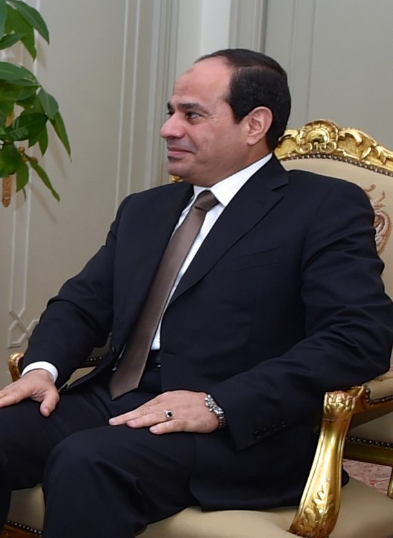 Egypt : Abdel Fattah Al Sissi arrived in France to visit Emmanuel Macron 2