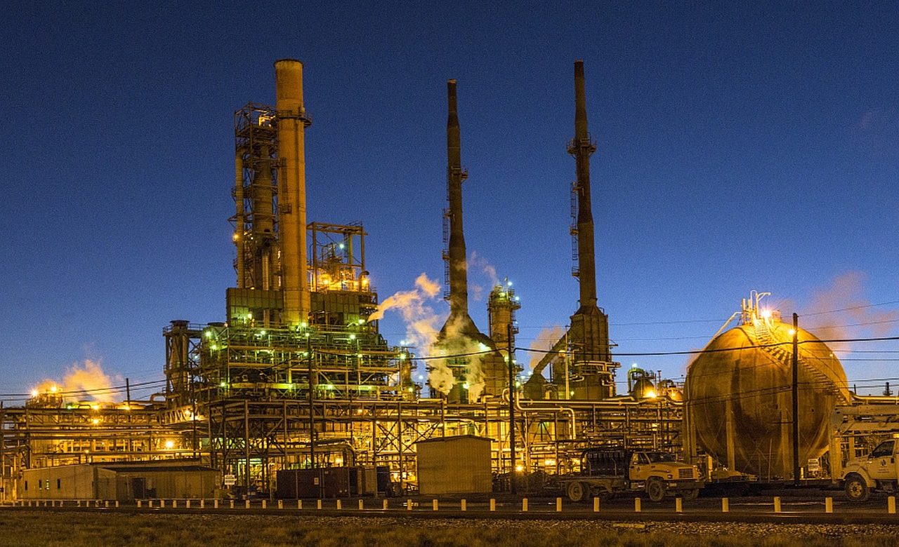 Sonatrach veut acheter une raffinerie à l'étranger