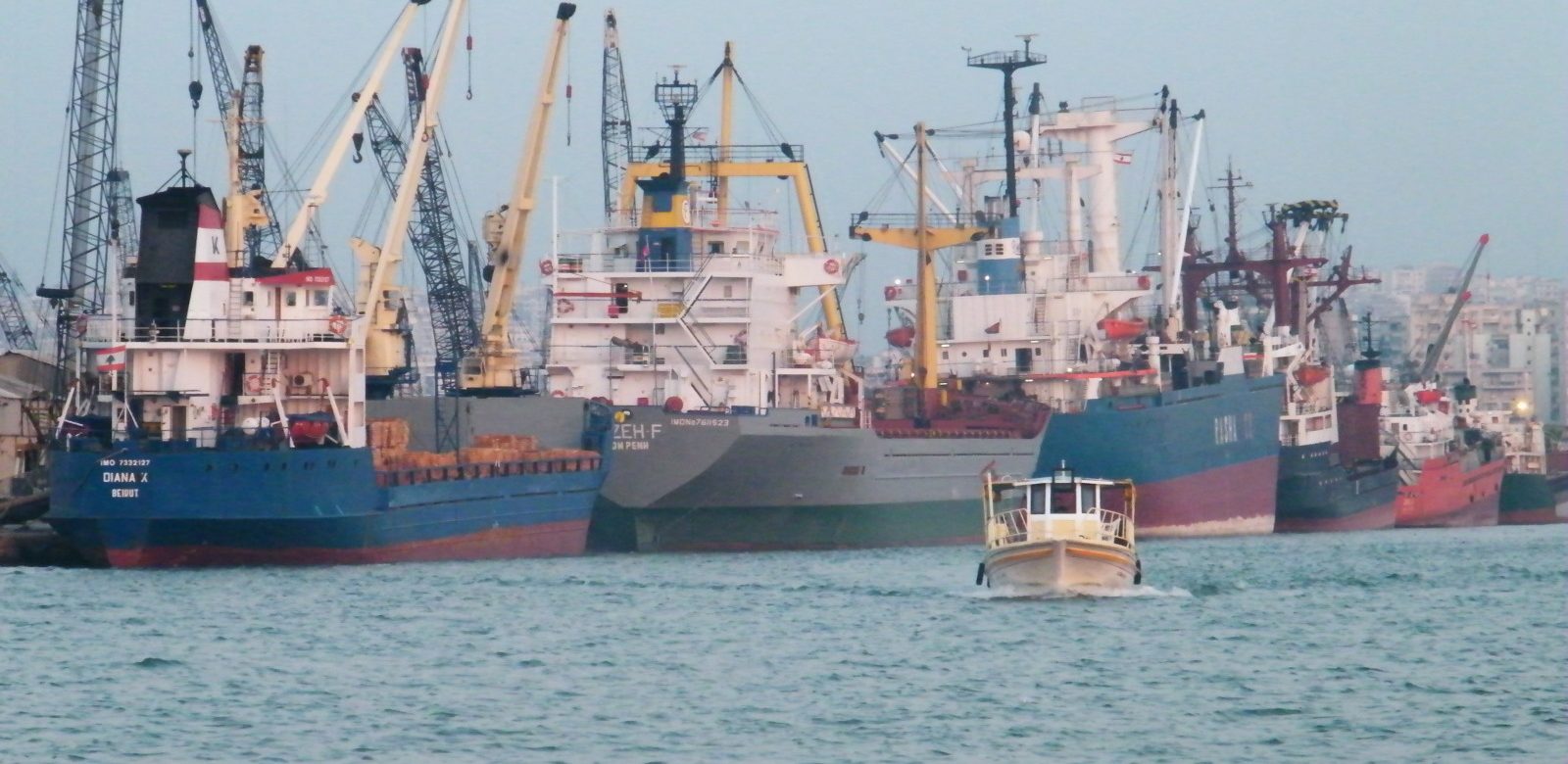 Hausse historique des revenus du port de Beyrouth