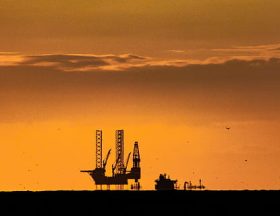 Algérie : La société publique des hydrocarbures (Sonatrach) a signé un protocole d’accord de coopération pétrolière avec le producteur allemand Wintershall Dea