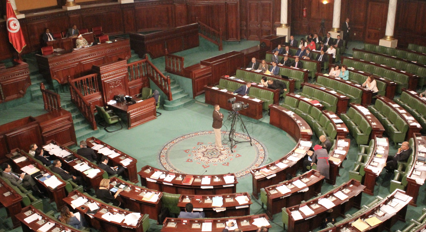 Tunisie : Le nouveau gouvernement obtient la confiance du Parlement