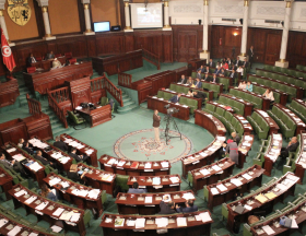 Tunisie : Le nouveau gouvernement obtient la confiance du Parlement