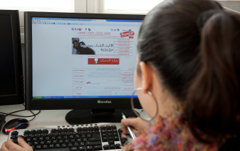 La Tunisie lance une campagne de sensibilisation sur la violence digitale à l'encontre des femmes