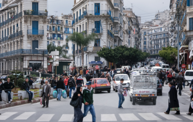 Algérie : Les banques et établissements financiers du pays ont encore six mois pour augmenter leur capital social, imposé par la Banque centrale