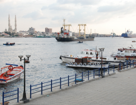 Canal de Suez : L’Égypte a obtenu un accord avec une entreprise de construction navale chinoise pour l’acquisition de 5 bateaux-remorqueurs