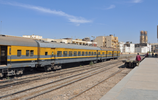 Égypte : 145 millions d’euros pour renforcer la sécurité et la fiabilité de ses transports ferroviaires