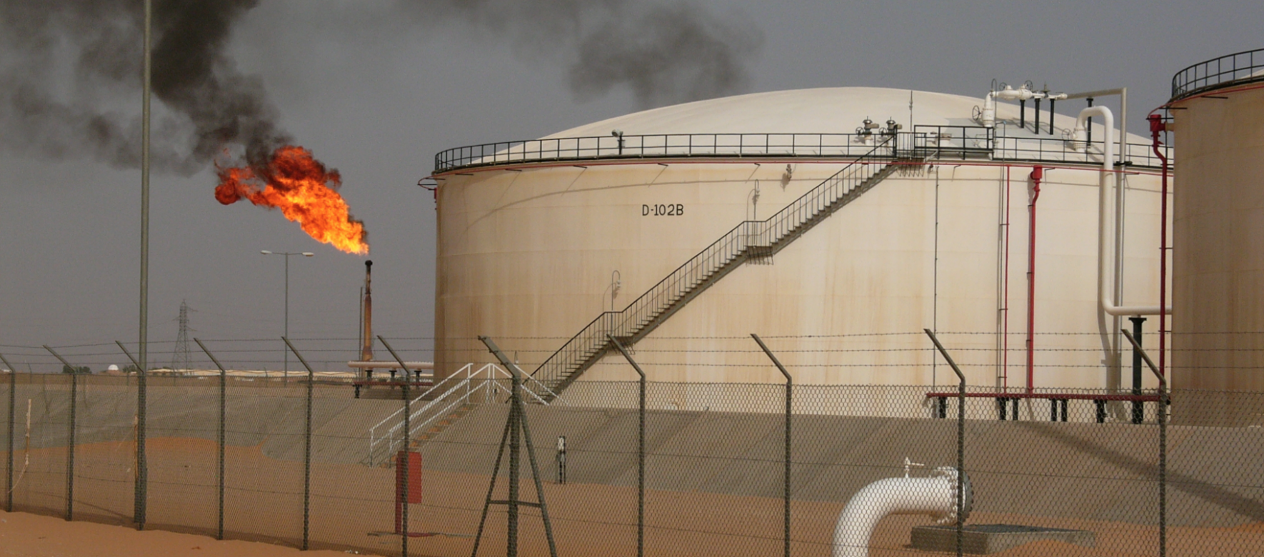 Libye : Le premier ministre a officialisé la construction d’une raffinerie de pétrole dans le sud, près du champ d’Al Sharara, le plus important périmètre de production du pays