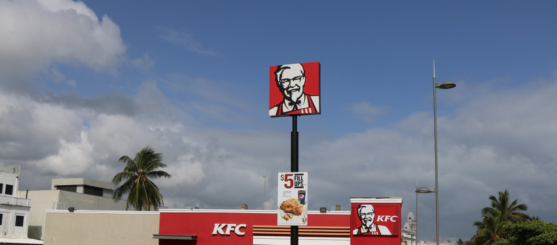 Maroc : Kentucky Fried Chicken (KFC), la chaîne américaine de restauration rapide spécialisée dans le poulet cuisiné a annoncé l’ouverture de 10 nouveaux points de vente en 2022