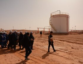 Libya has announced that it has started production of 14,000 barrels per day of oil from the Tahara field in the Hamada basin
