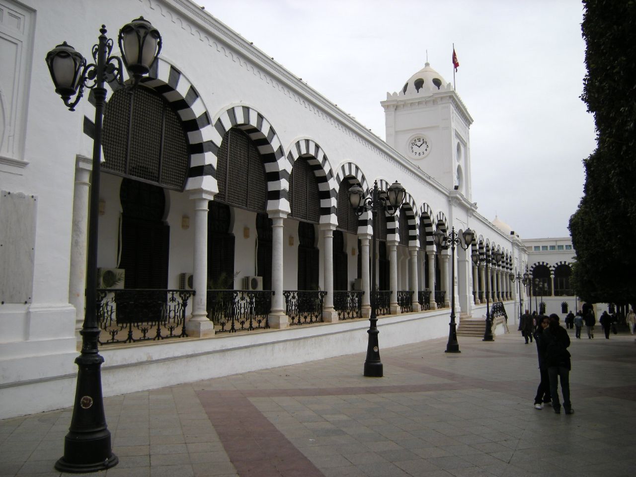 Tunisie : Quels sont les cadrages et les grandes orientations du budget 2022 ? Pour quelle croissance prévue ?
