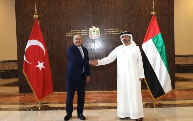 La Turquie vient de se rendre aux Emirats Arabes Unis au Forum des Ambassadeurs et Représentants des Missions Diplomatiques concernant la guerre en Ukraine et les relations entre les deux pays