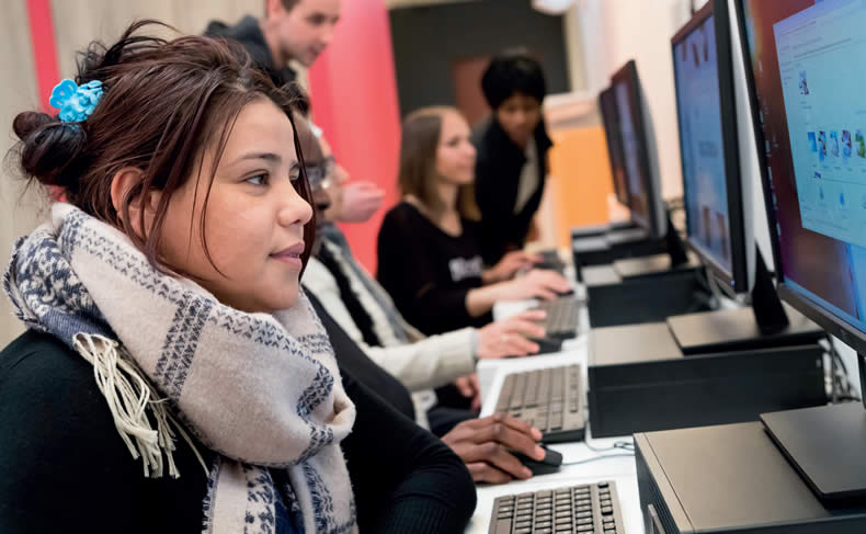 Tunisie : Orange Tunisie a inauguré une 23ème Maison Digitale à Sfax pour soutenir les femmes dans leurs projets de création et leur insertion professionnelle