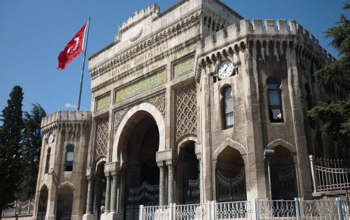 Algérie : Le président Tebboune en Turquie a déclaré que la France avait privé les algériens de tout enseignement durant 130 ans !
