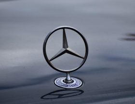 Egypte : Le constructeur automobile allemand, Mercedes-Benz serait intéressé pour y implanter une usine de véhicules électriques