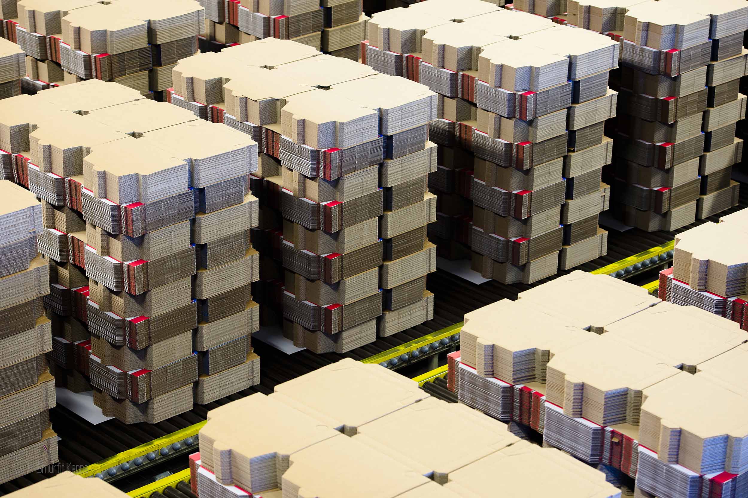 Необычная упаковка. Упаковка алмазного инструмента. Упаковка сегмент торта (тр 200-10-2 мл pet (к400, ф100)). Дизайнерская премиум упаковка. Сегменты упаковка.