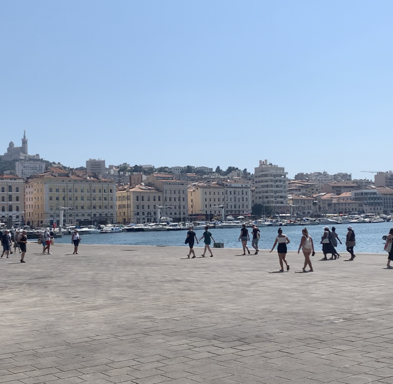 Méditerranée - France : Comment Marseille, deuxième ville française, renforce-t-elle ses échanges avec les pays méditerranéens ?  2