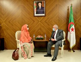 L’Algérie et le Nigeria se sont entretenus sur le renforcement de leurs relations bilatérales sur les plans politique et économique 