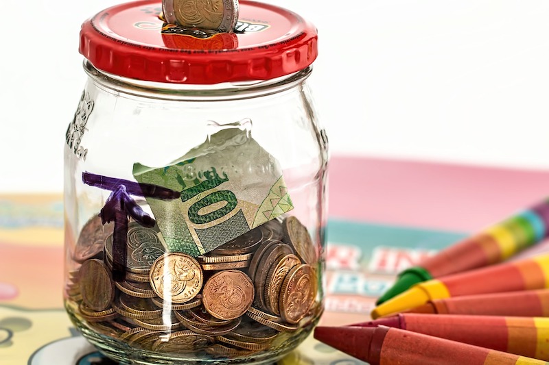 piggy bank 968302 1280