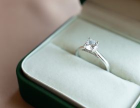 jewel 7389356 1280