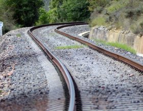train 445392 1280