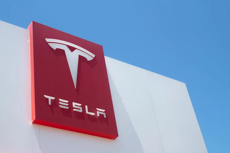 tesla copie