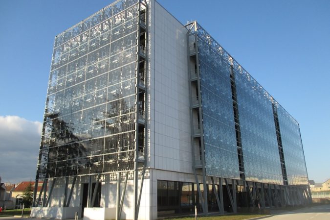 Vitrage photovoltaïque, EDF Dijon