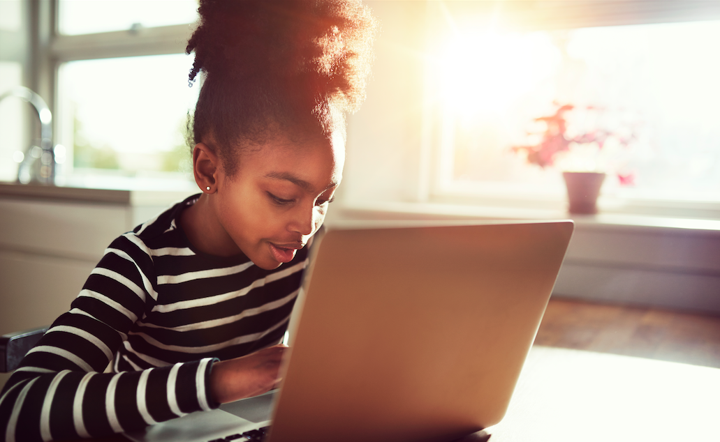 jeune fille numerique