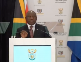 LAfrique du Sud vient dinaugurer une unité de fabrication de vaccins à Cape Town qui doit permettre la production massive de médicaments et de vaccins pour toute lAfrique