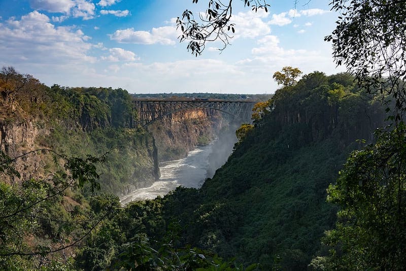 zimbabwe victoria falls zambia zambezi