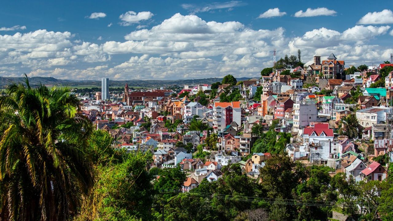 City,Of,Antananarivo,At,Sunny,Day,With,Fluffy,Clouds,In