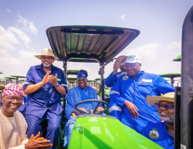 NIGERIA tracteurs agricoles