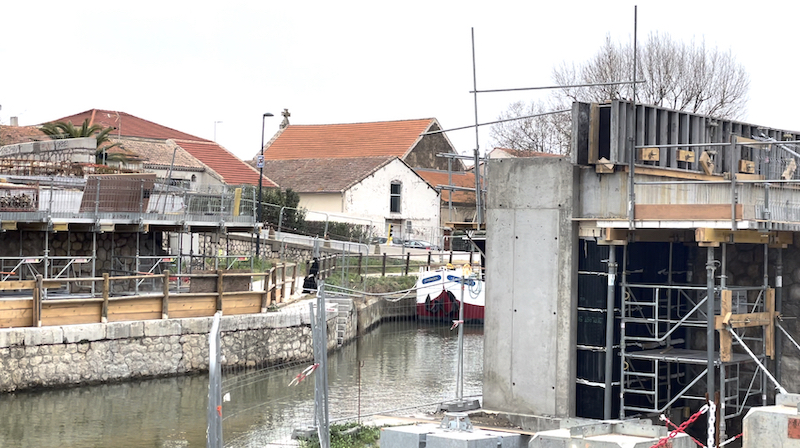 aigues mortes pont de provence 2