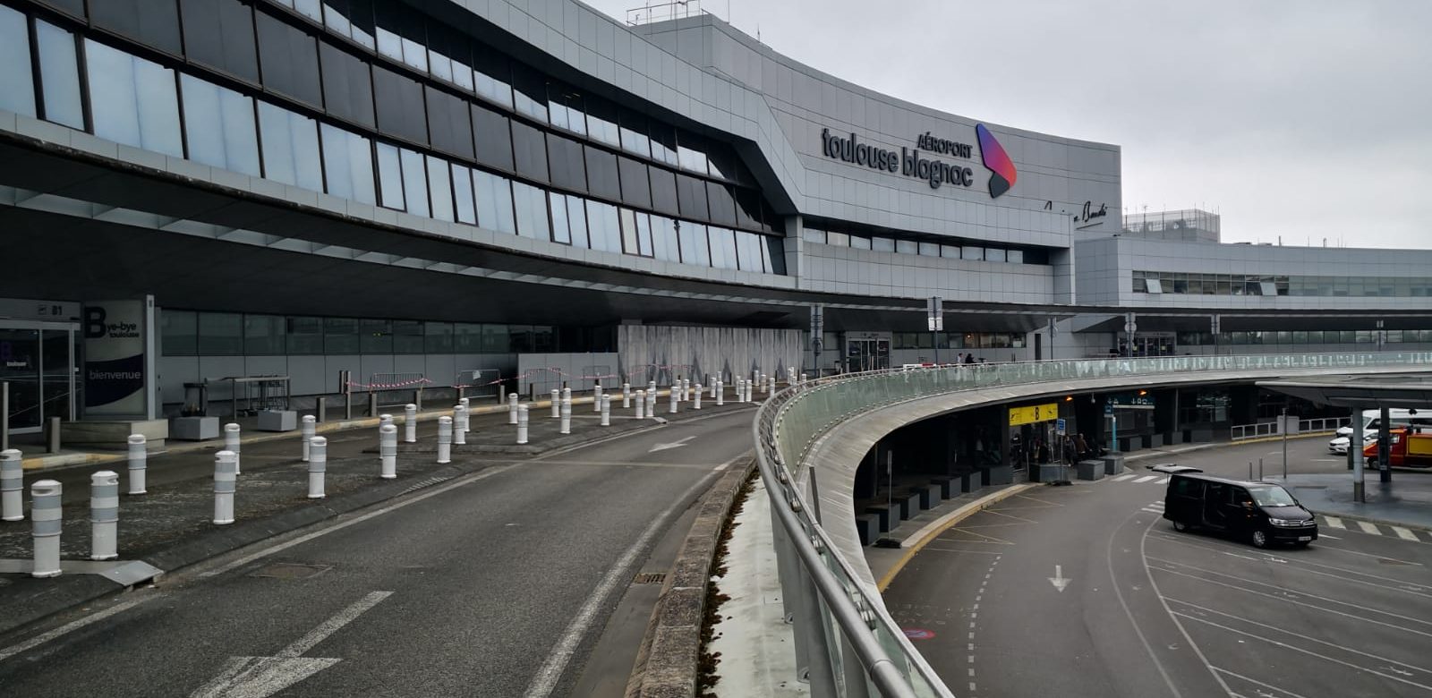 Aeroport toulouse blagnac 1600x780 1