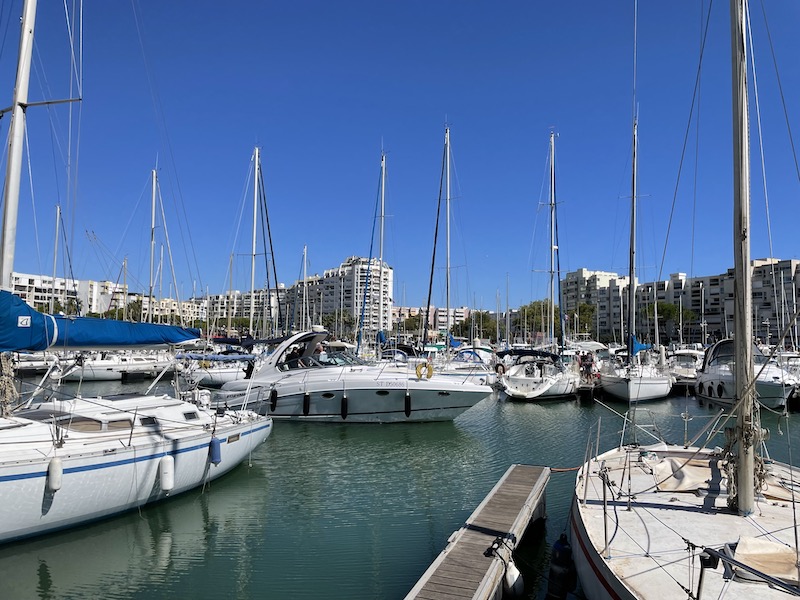Port de caron marina ©Jeremy Flament