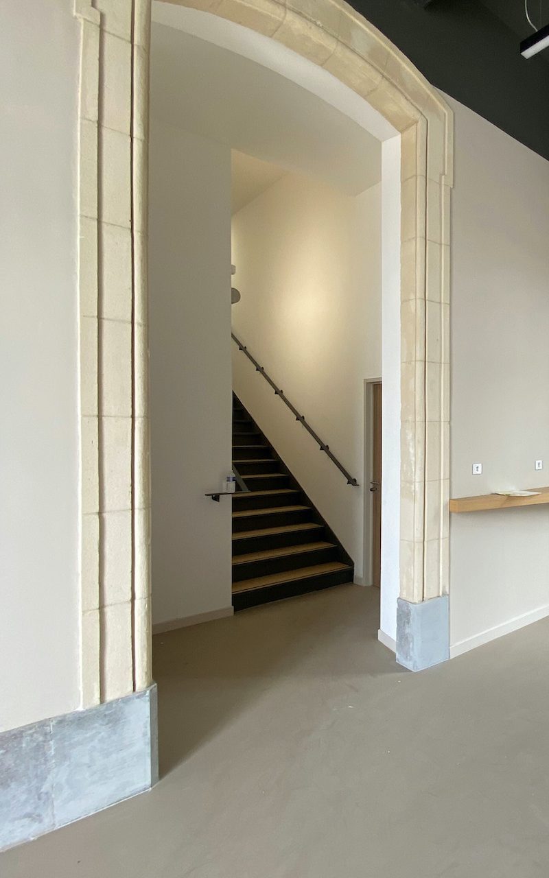 entree centre affaires