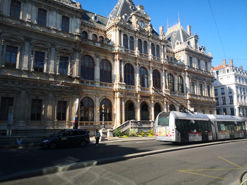 Lyon Bus ©Fiona Urbain