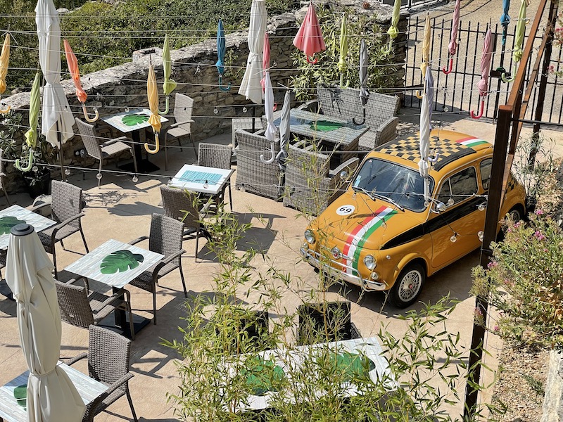 Restaurant gordes ©Jeremy Flament